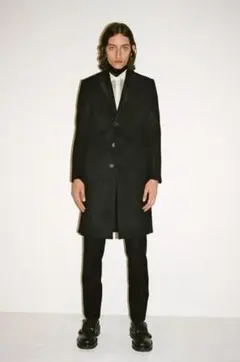 80万 19AW ボッテガヴェネタ トライアングル カシミヤ100％ コートのサムネイル