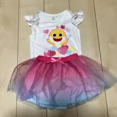 ベイビーシャーク　ロンパース　ドレス
