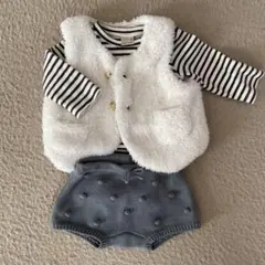 ベビーベストとストライプボディスーツ、パンツセット