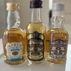 【未開封】CHIVAS REGAL ミニチュアボトル 12年 50mlのサムネイル