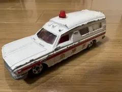 ジャンク品 トミカ No.40 トヨタ救急車 昭和レトロ