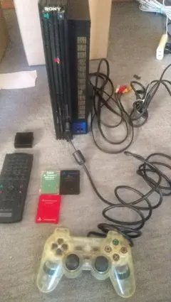 ps2 コントローラー2個　メモリーカード3個　DVD視聴セット