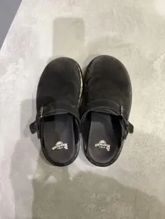 黒 スエード サンダル バックストラップ付き