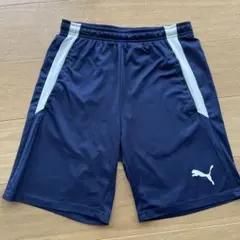 PUMA ネイビー ハーフパンツ