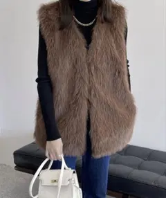 ブラウンファーベスト ノースリーブ