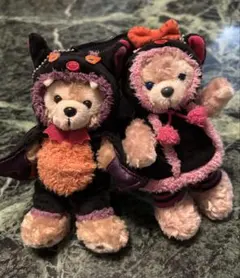 ディズニーシー　ハロウィン　ダッフィー&シェリーメイぬいぐるみバッジ