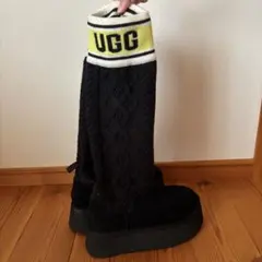 UGG クラシック厚底ムートンブーツ 黒 ニット