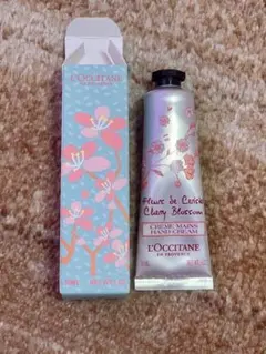 ロクシタン CHERRY BLOSSOM ハンドクリーム