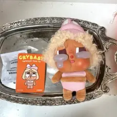 POPMART CRYBABY Vacationシリーズ　ぬいぐるみキーホルダー