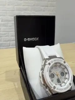 CASIO G-SHOCK ホワイト ゴールド デジタル 腕時計のサムネイル