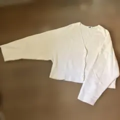 UNIQLO Ｕ　アイボリー ニット ボタン付きカーディガン