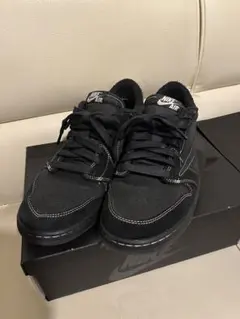 Travis Scott × Nike Air Jordan 1 Low OG