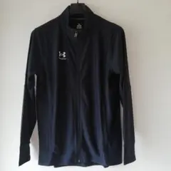 新品、タグ付き★アンダーアーマー★トラックジャケット黒★LG