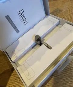 Item thumbnail for item 17372932-c035-4377-b6e7-faf7f8cb739f