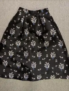【chesty】花柄 フレアスカート 黒