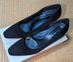 パンプス 　中ヒール　黒　4E 23 日本製