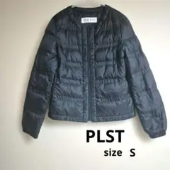 PLST ノーカラーダウンジャケット Sサイズ