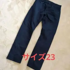 ★ユニクロ★セルビッジストレートジーンズ ★ネイビー