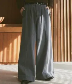 soerte Wide straight black fade denimのサムネイル