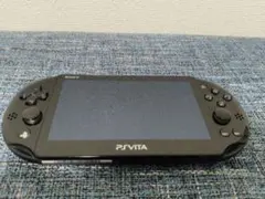 PS Vita（PCH-2000）ソフト多数セット／DLソフト入り／充電器付き