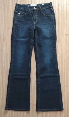 【試着のみの極美品】SOMETHING LISA フレアデニムパンツ 27インチ