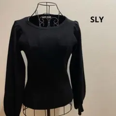SLY/スライ　肩袖　ボリューム　ニット　ブラック