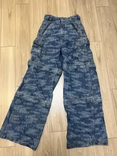VETEMENTS ダメージ加工 ワイドデニムパンツ インディゴブルー VETEMENTS ダメージ加工 ワイドデニムパンツ インディゴブルー - メルカリ
