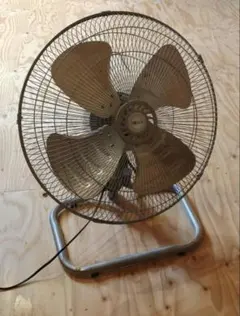 コイズミ メタル扇風機 KLF-2570 昭和レトロ風 - メルカリ