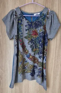yul チャイハネ 半袖Tシャツ グレーのサムネイル