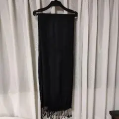 黒　ストール