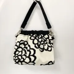 Item thumbnail for item 09dfe356-b5b5-46cd-b499-f15ca5cdcfa7