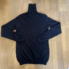 UNIQLO ユニクロ カシミア100%セーター タートルネック 黒　M