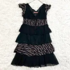 ひざ丈ティアードワンピース M 黒 Vネック フリルスリーブ 日本製 結婚式
