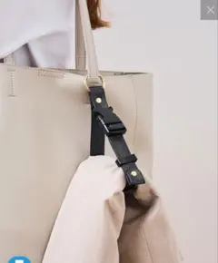 タオルやカチューシャにも！ジャケットホルダーのサムネイル