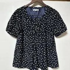 ⭐️grove ドット柄 フリルブラウス 半袖 M⭐️のサムネイル