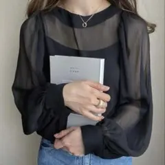 バルーンブラウス