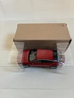 トヨタ　クラウンクロスオーバーHEV ミニカー　非売品のサムネイル