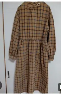 エヘカソポのチェックのワンピース