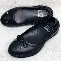 【極美品】フィットフロップ23㌢厚底フラットシューズ バレエリボンブラックレザー