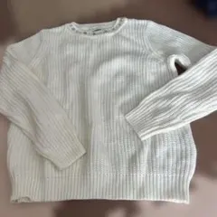 ホワイト ビーズ装飾 ニットセーター 長袖　アースミュージック✳️最終お値下げ✳️