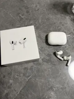 Apple AirPods Pro 第1世代