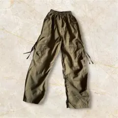 【新品】カーゴパンツ　ワイドパンツ　ストリート　ダンス 韓国　 カーキー