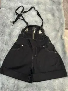 ポンポネット　サロペットショートパンツ　150サイズ