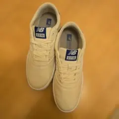 ニューバランスメンズスニーカーCT10