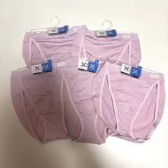 Item thumbnail for item 4a5e1561-c6fe-4b97-b3a9-5f9da2df370e