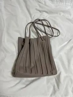 ‼️セール中‼️オペークドットクリップ ショルダーバッグ