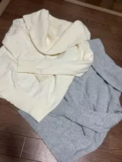 2着セット！UNIQLO ホワイト、グレーのニット2枚セット
