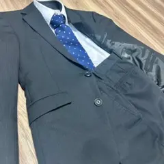 スーツ ブラック ストライプ　ウォッシャブル オールシーズン　リクルート　就活