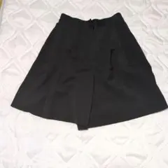 黒のキュロット