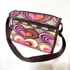 【美品】LeSportsac レスポートサック ショルダーバッグ（ハート柄）